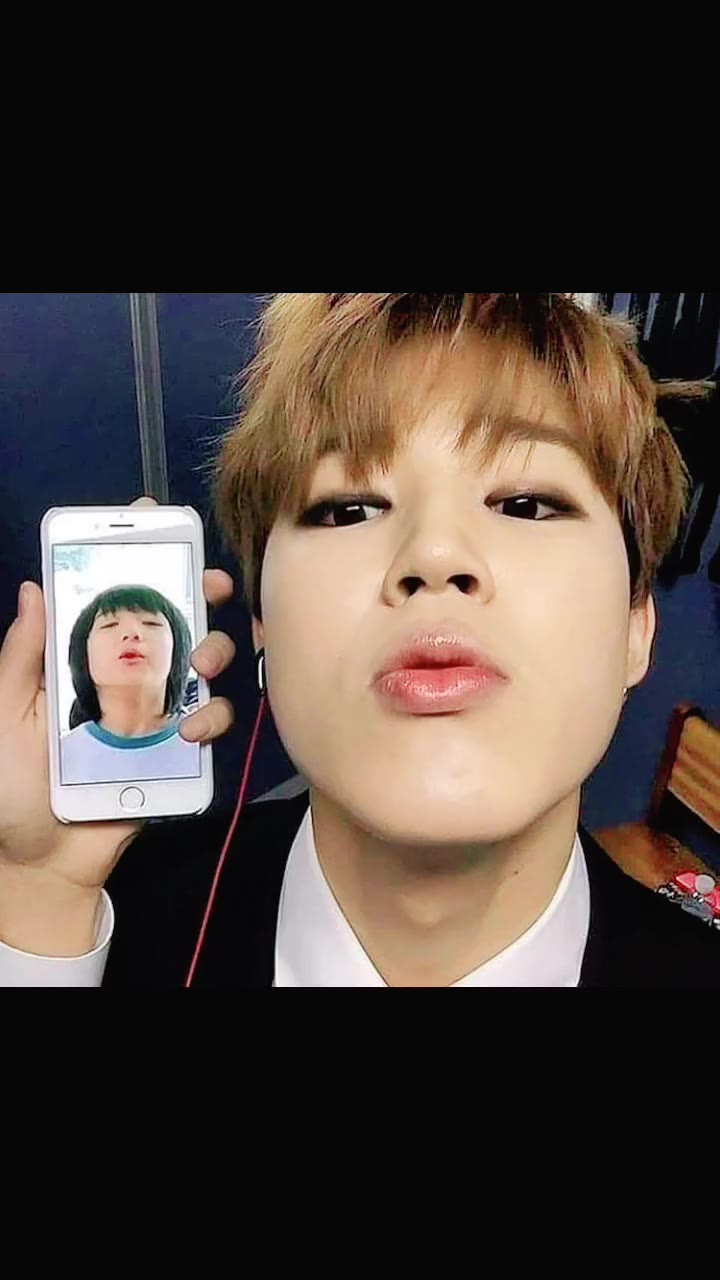 那时候六个哥哥模仿果果小时候照片jungkook 田柾国 jk