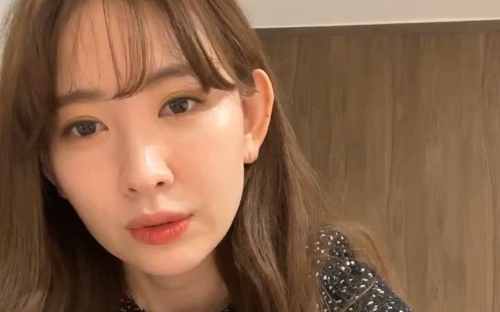 小嶋阳菜娘娘女神のins直播视频20231115【小嶋陽菜】harunakojima