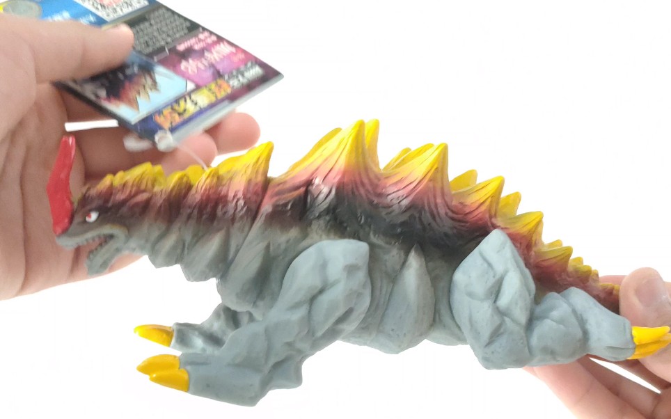 9.9包邮的限定软胶——万代17cm软胶加库玛β_哔哩哔哩_bilibili