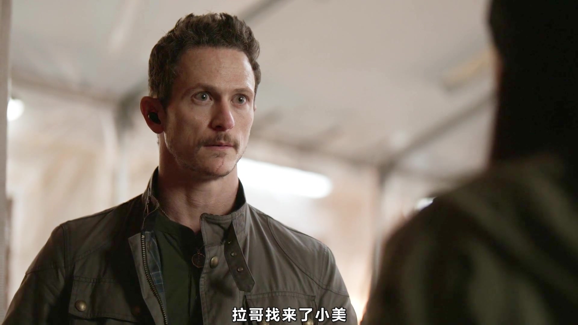 美剧残骸,外星飞行器的残骸坠落,残骸拥有神秘力量