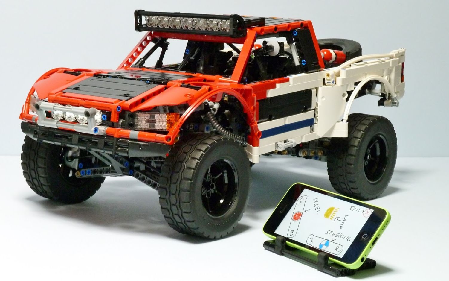 LEGO乐高 Technic科技/机械 MOC Baja Trophy Truck with SBrick 奖杯卡车哔哩哔哩bilibili