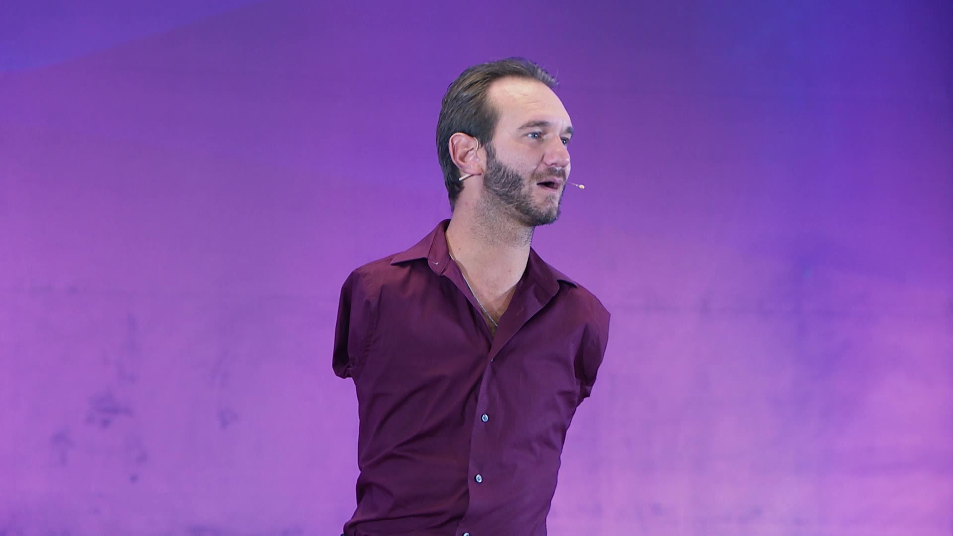 世界励志演讲家尼克胡哲巨海重庆《商业真经》精彩分享视频