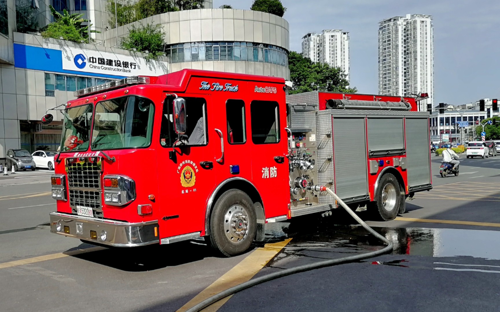 【记录】大力消防车水罐补水作业