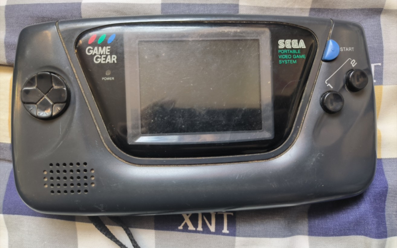 掌机中的性能怪兽:世嘉game gear 世嘉gg 复古开箱57【retro unboxing