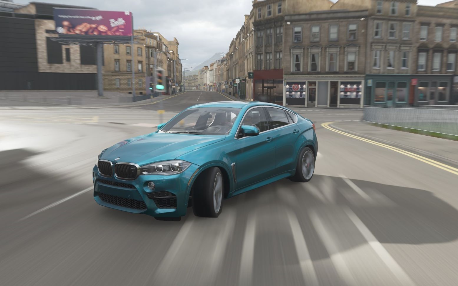 地平线4宝马x6m评测