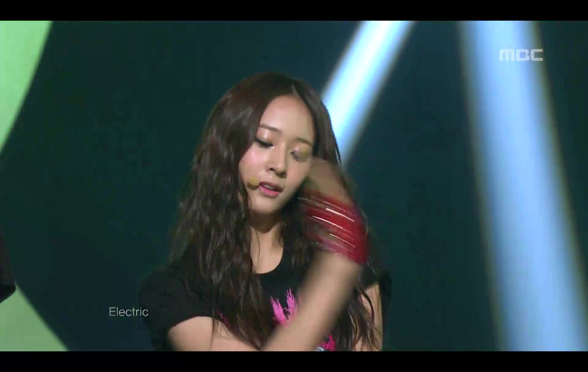 (KPOP现场)f(x)  《Electric Shock》, Music Core 20120707哔哩哔哩bilibili