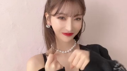 可爱小姐姐手势比心78