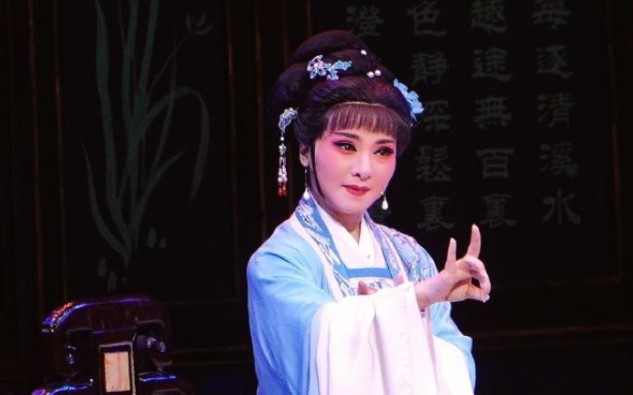 【越剧现场】师承陈飞《何文秀·告状》周燕萍饰演兰英念白 跪搓