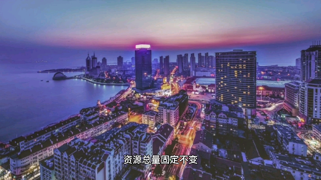 近年网上诞生了一个新词“内卷”,这个词不仅成为网络流行语,甚至还收到很多语言学者的认可.那么什么是“内卷”,如何理解它呢?哔哩哔哩bilibili