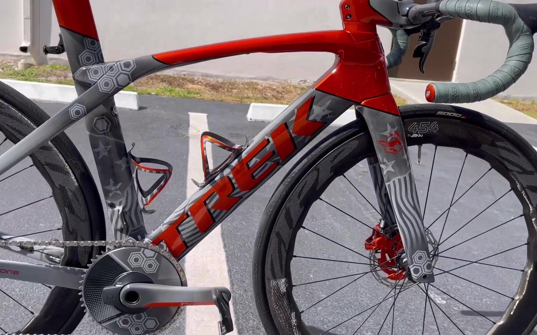 崔克马东slr9 p1定制欣赏