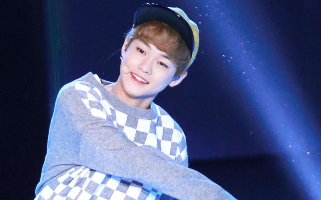 nct钟辰乐chewinggum18场打歌舞台cut