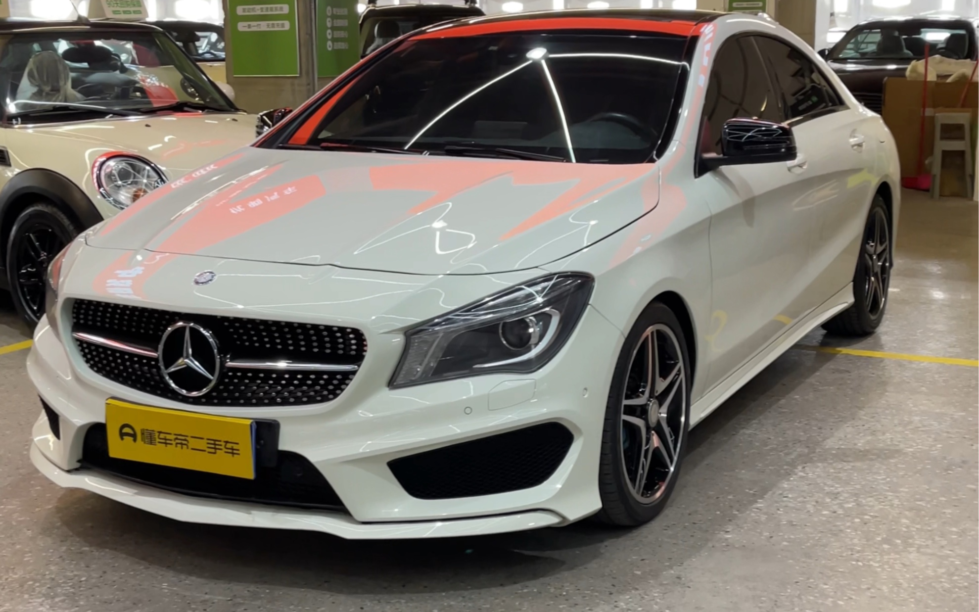 奔驰cla 260 4matic 最美轿跑之一无框车门 amg轮毂 配置丰富奔驰