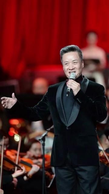 纵横经典 | 十大经典文旅歌曲《四川欢迎你》 阎维文演唱 欢迎投稿