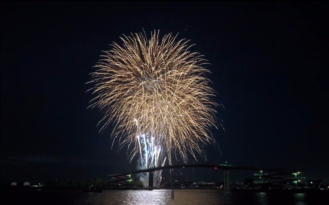 [图]【超清日本】漫步从日落到夜晚的千叶县 木更津烟花大会 (1080P高清版) 2022.8