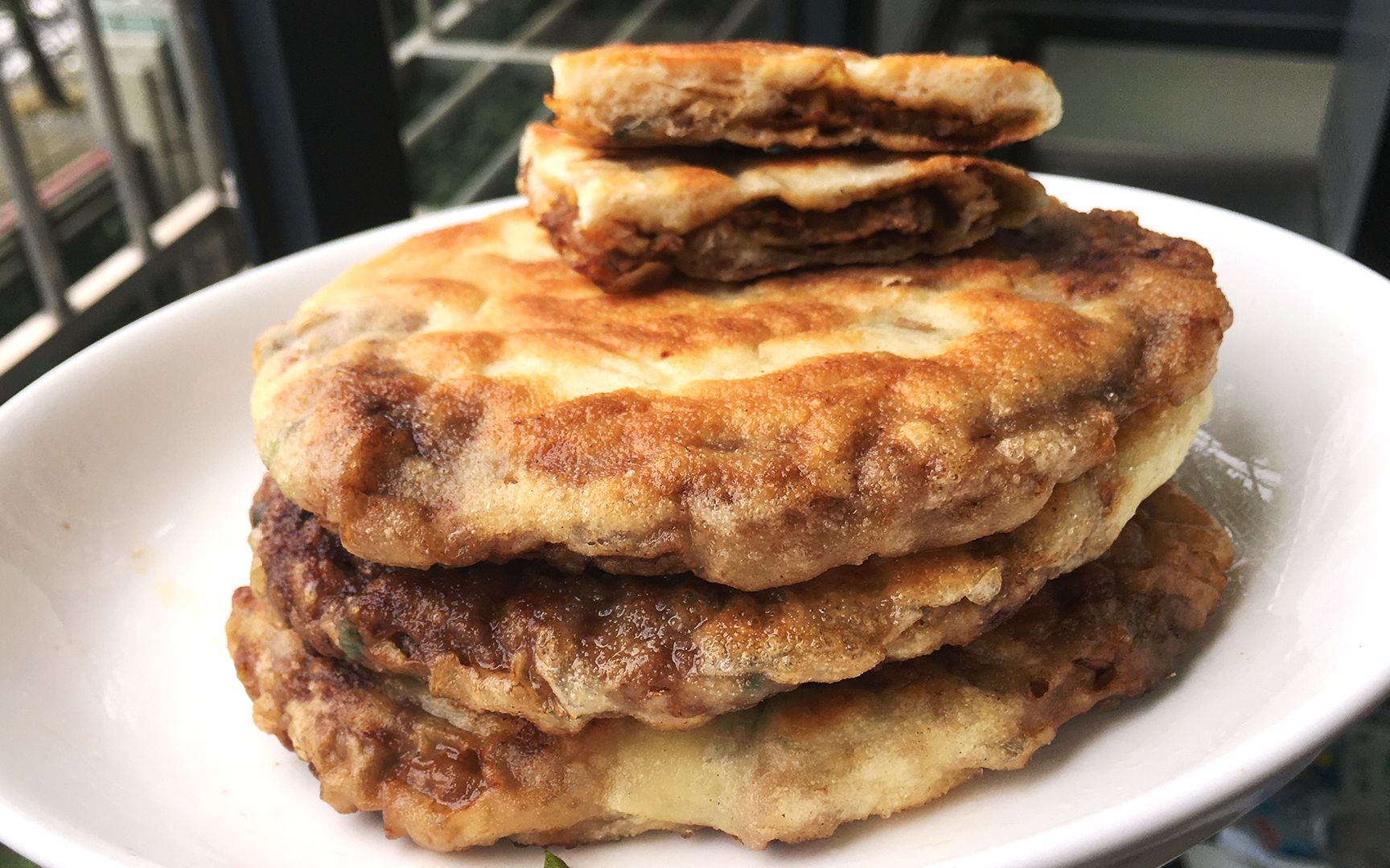 家常香酥肉饼,饼皮酥脆,肉汁鲜美,特别好吃