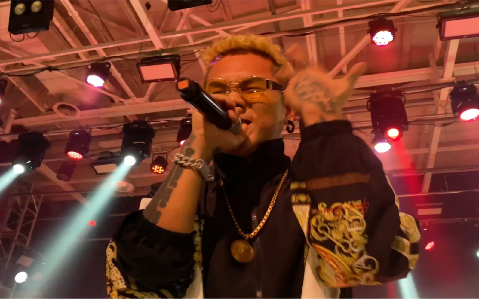 大傻damnshine【冰可乐】要感动别人不是先要感动自