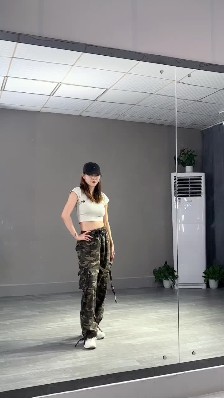 零基础学舞蹈 #我最红 #2ne1 #cbxlab街舞女孩 #翻跳 这胸部基本功着