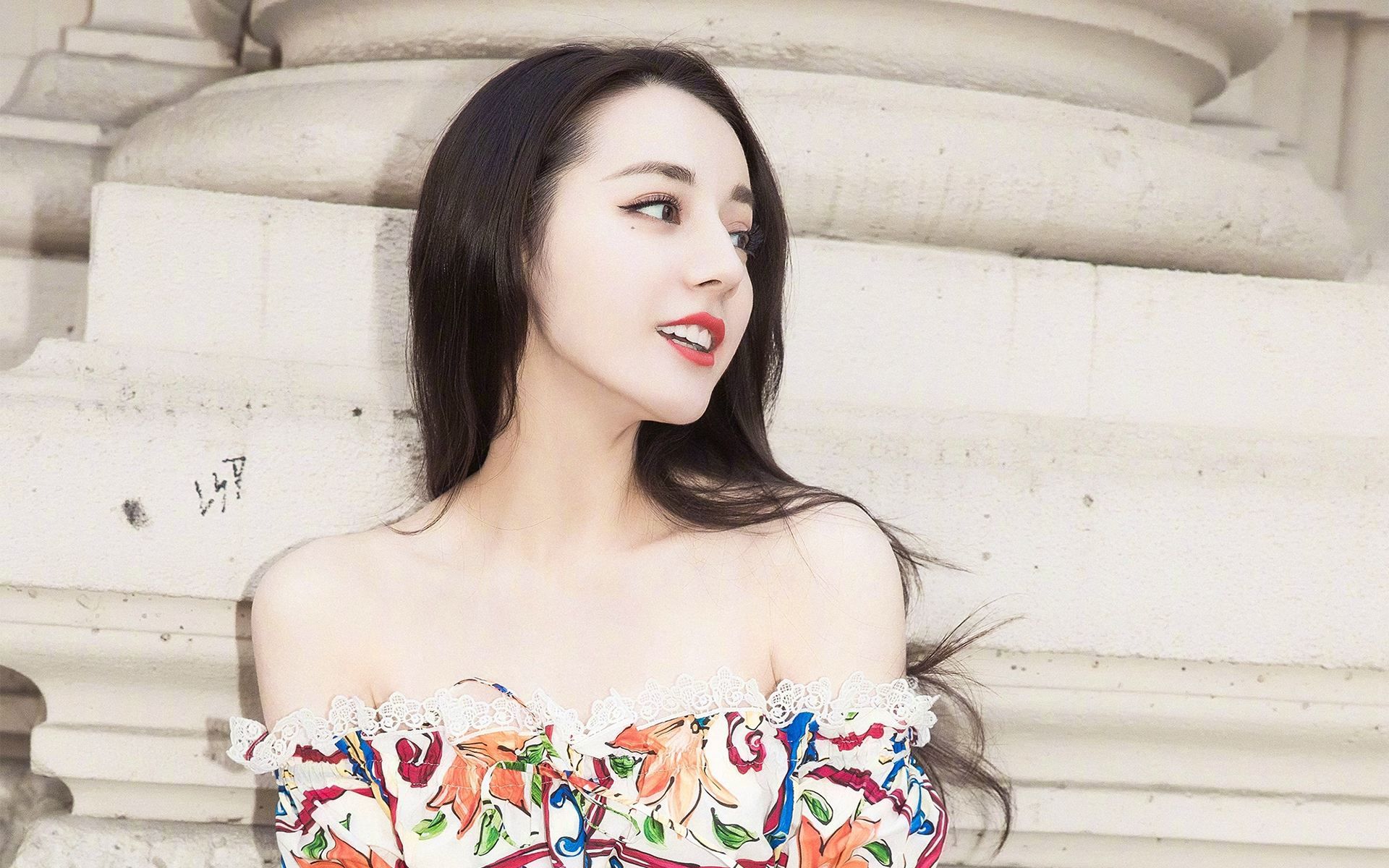 人间尤物一眼万年美到窒息婊气全开妖艳性感气场十足女神混剪