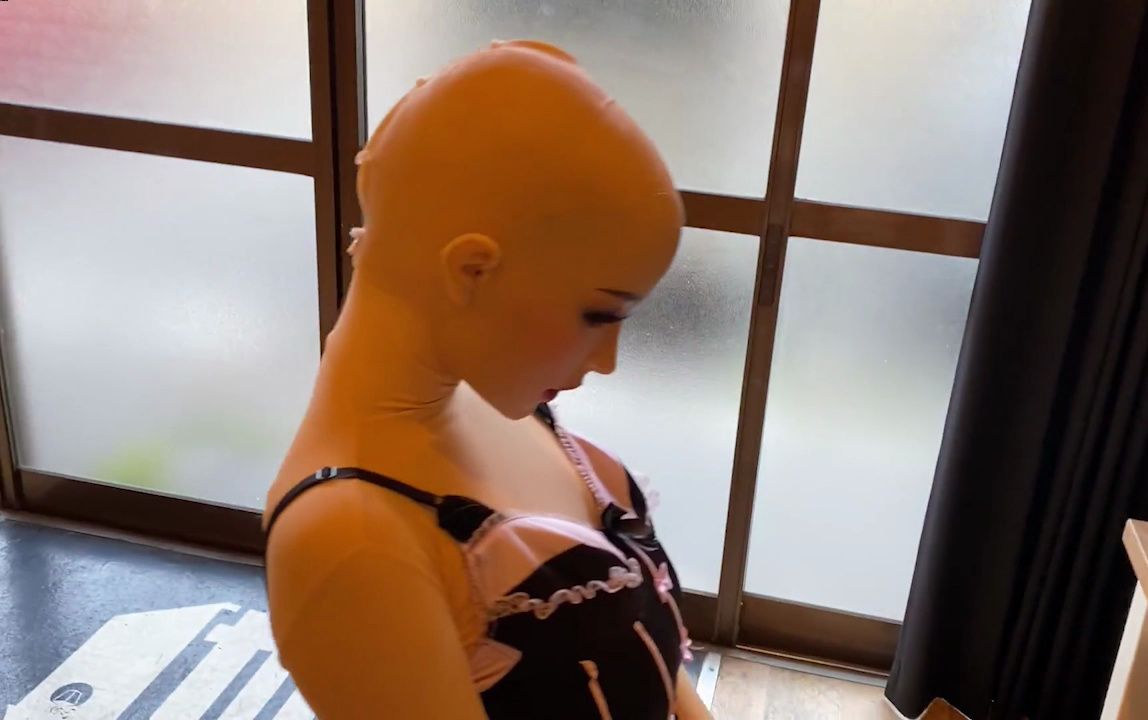 面具美女舞蹈后揭面---人皮面具易容第1073期