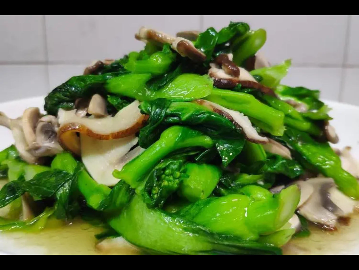 今天吃什么,蘑菇炒青菜