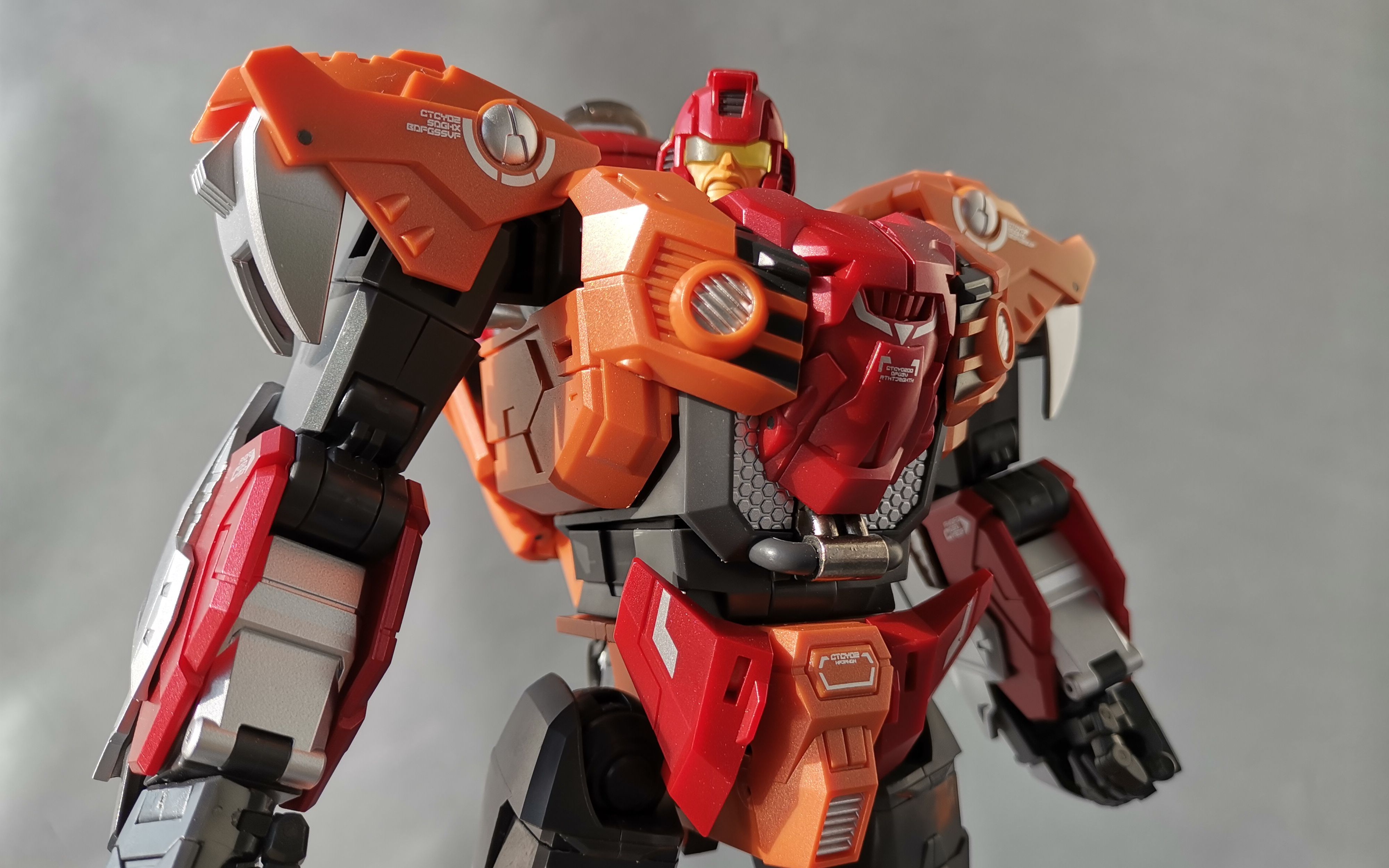 藏玩阁 冲云霄 地牛 野牛 我不想再变第二次(于小帅的变形金刚玩具