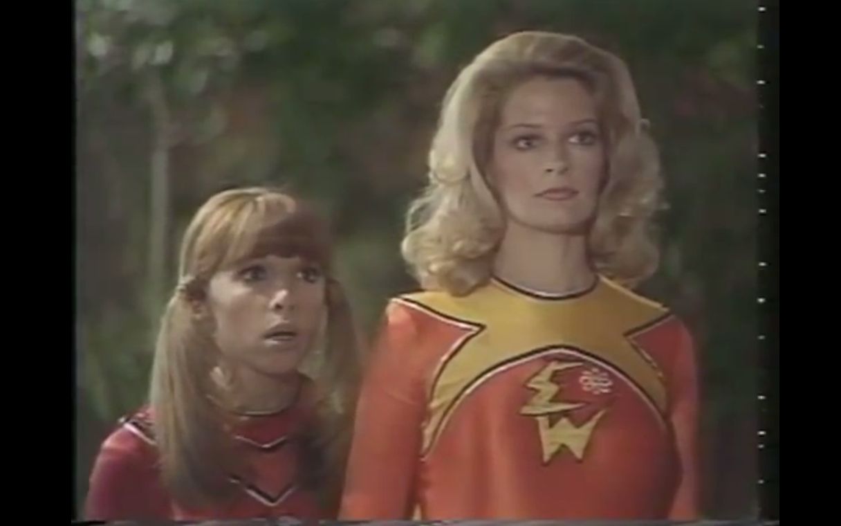 伊莱卡女侠与戴娜少女 落入阿里巴巴的陷阱(Electra Woman and Dyna Girl 1976)哔哩哔哩bilibili