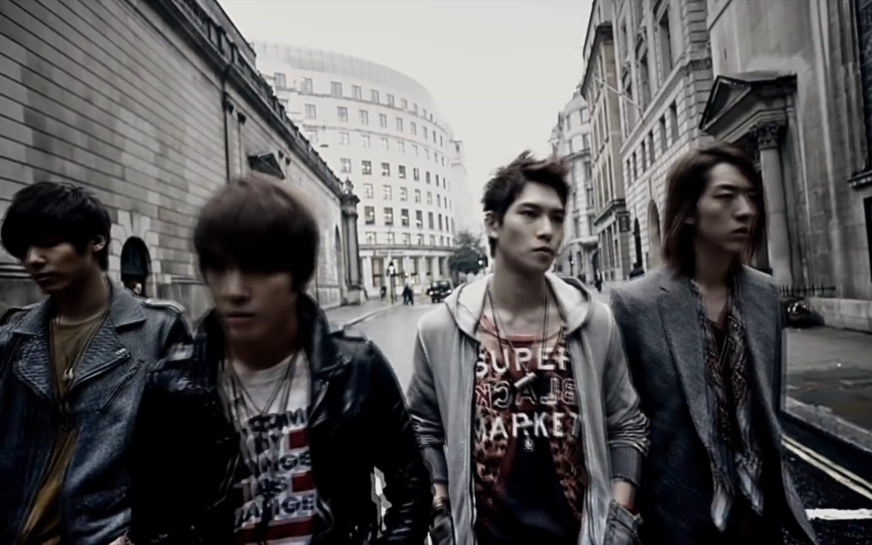 [图]4K修复– CNBLUE–I'M SORRY –MV–画质翻新&音频修复–倒腾给自己看的，撞了把视频放出来，请直接限流，非常感谢