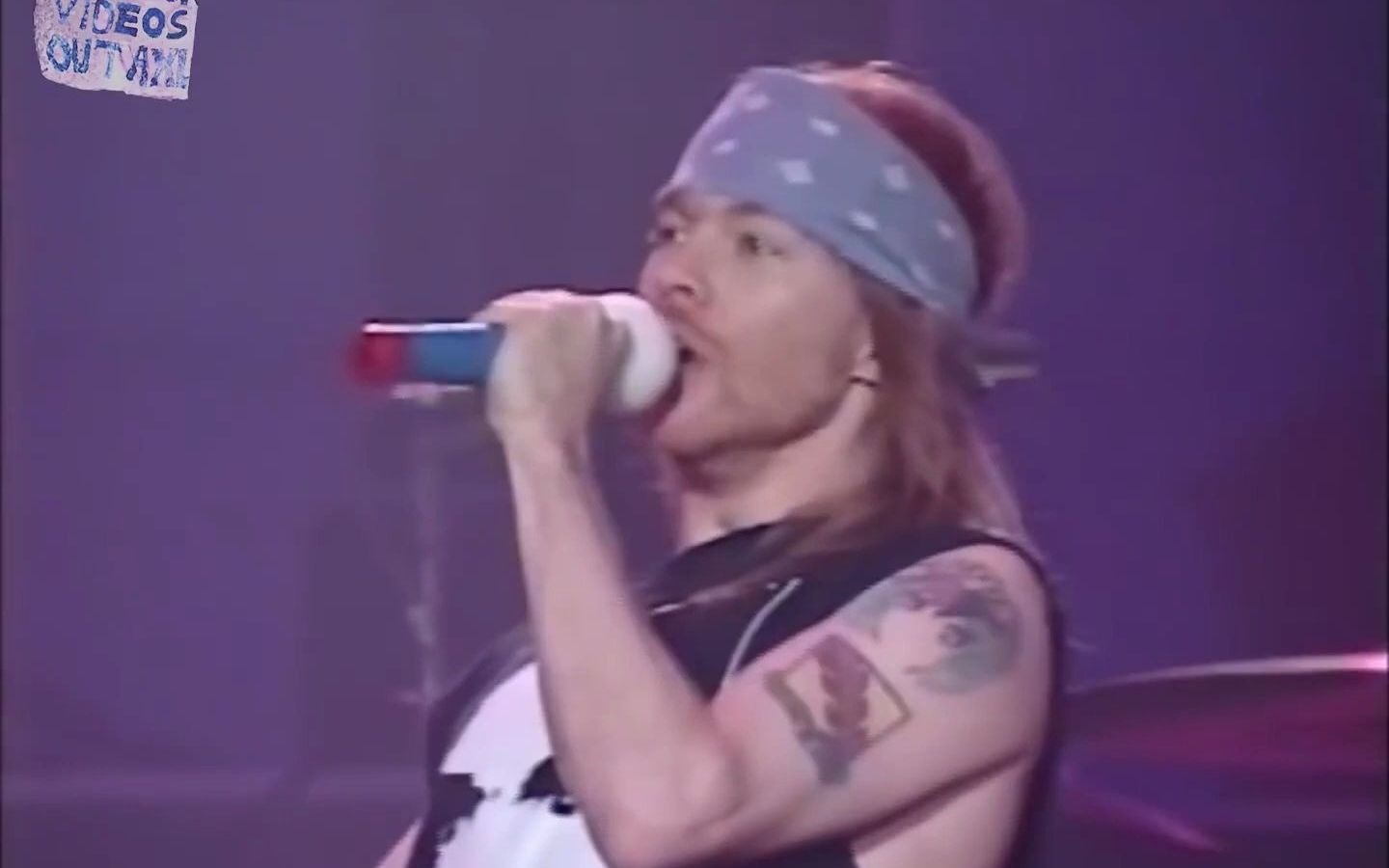 [图]Guns N' Roses- Live And Let Die ( Saskatoon Canada 1993)