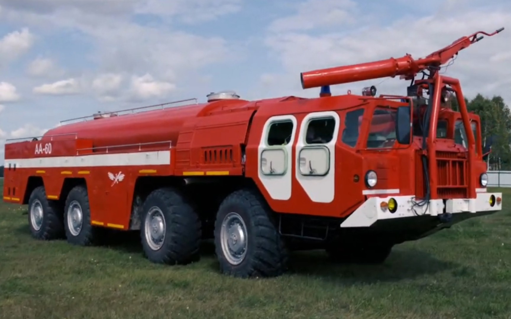 【卡车爱好者】maz-543野战消防车