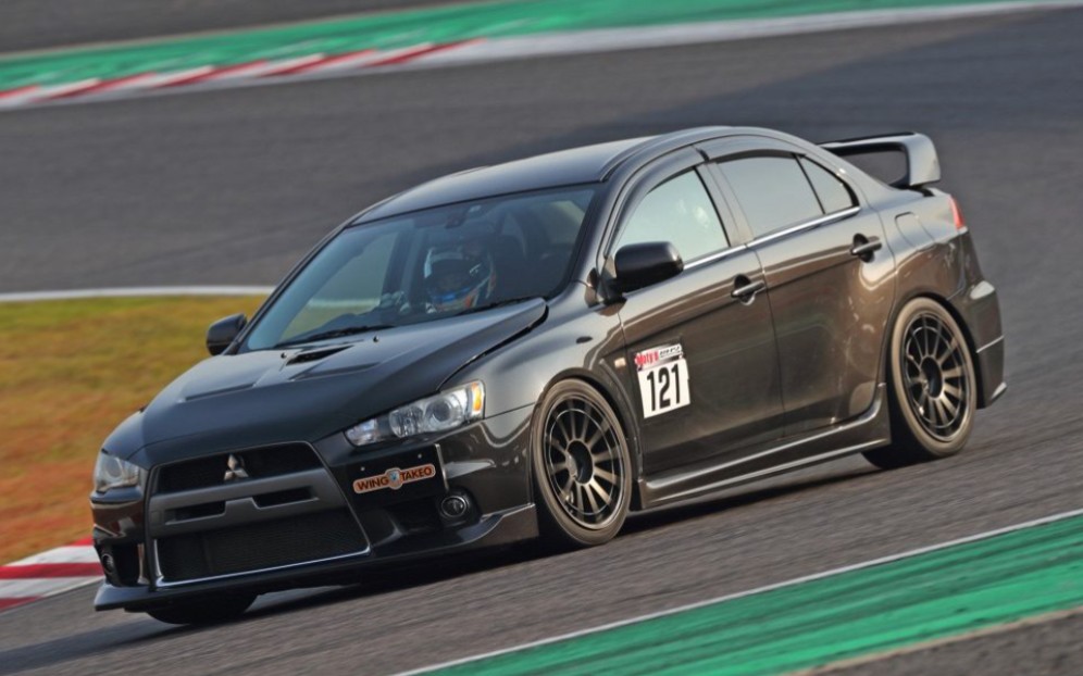 鈐鹿赛道 2分20秒943 三菱 evo x cz4a sst 450hp a052 265/38r18