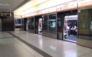 Télécharger la video: 【港铁MTR】绝版资源！2016年的东涌线K-train出南昌站