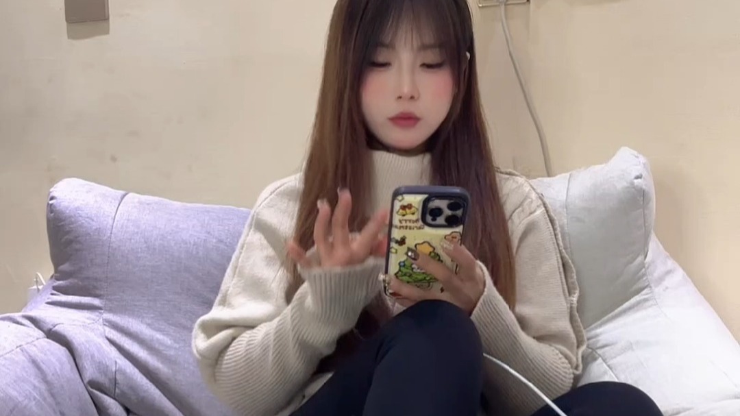 2025-12-14 20-55-14 聊天