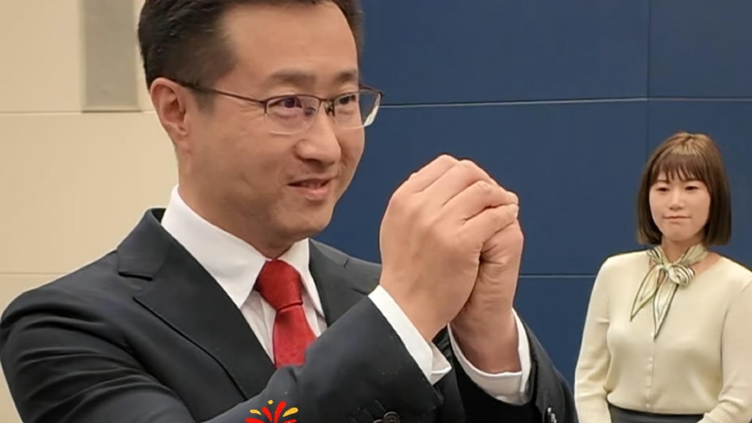 今天没新闻，今天请外交部发言人林剑给大家拜年啦！海报
