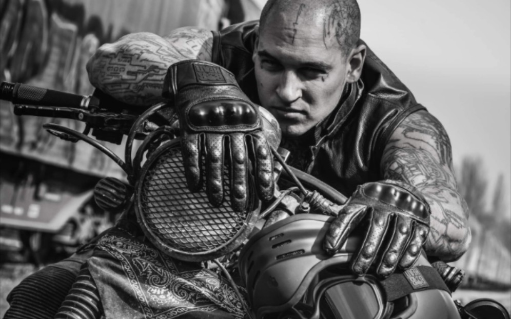 法国极限健身达人 jerome pina 复古机车