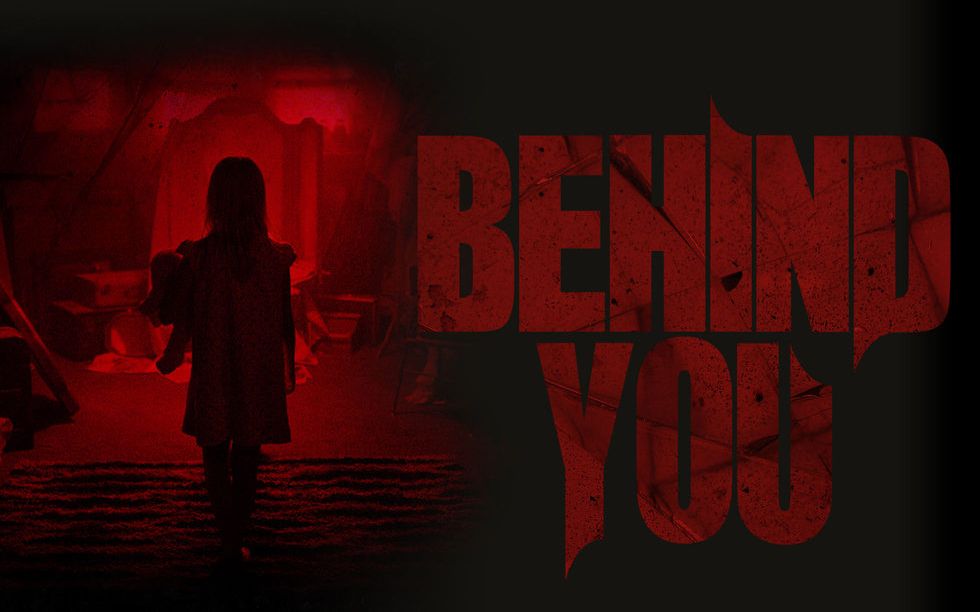 [图]【影视预告】《小心身后 Behind You》