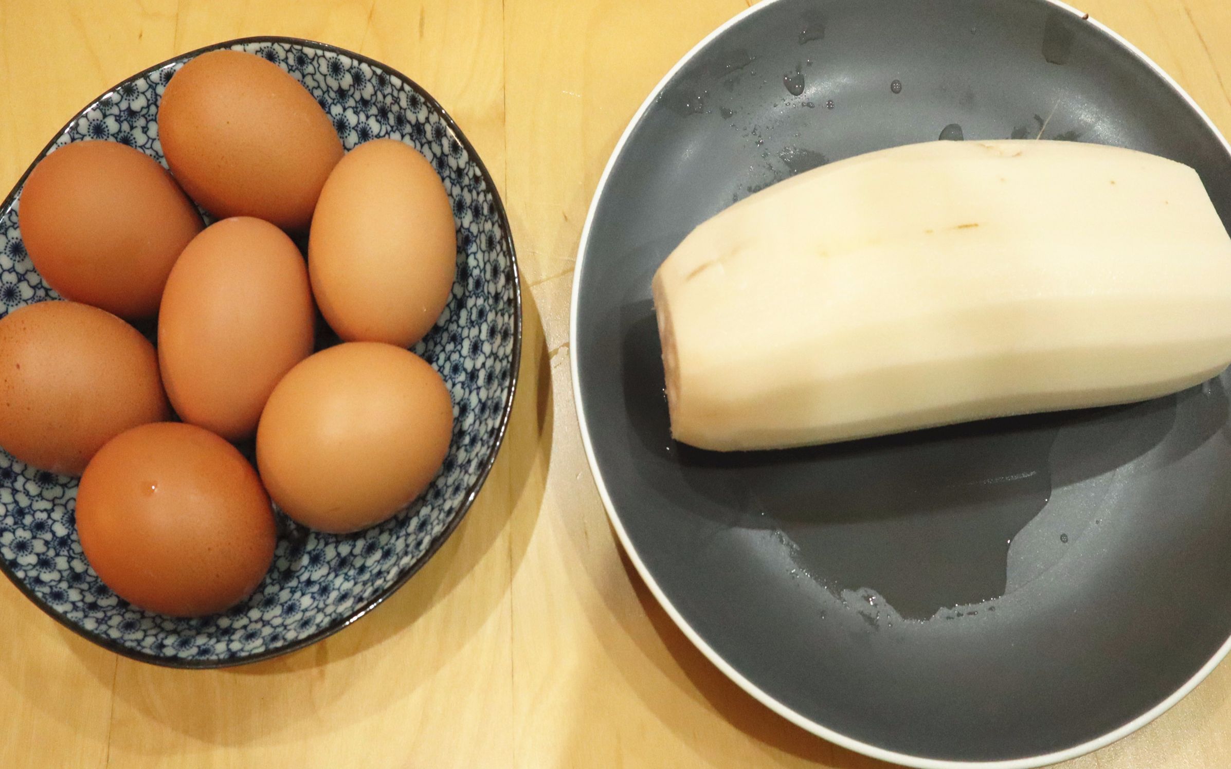 鸡蛋和莲藕的秘制做法,几十年的老味道了,过年回家一定要做这菜