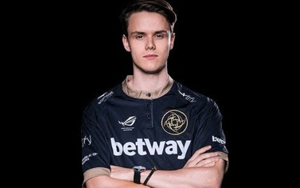 【csgo】pov nip rez 25-8 vs hellraisers overpass @iem katowice