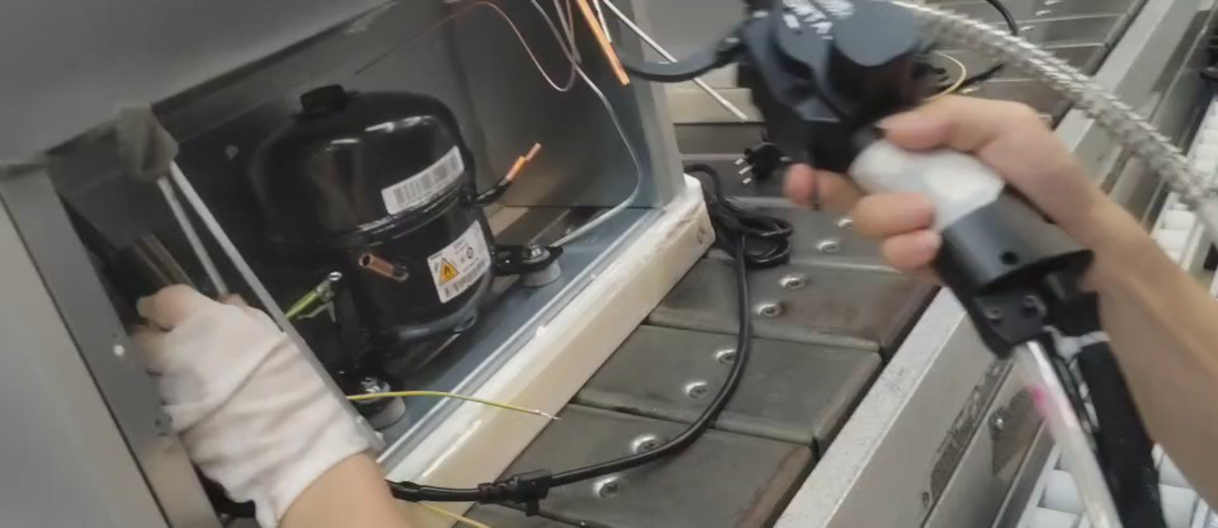 汽车点烟器是如何用来点烟的