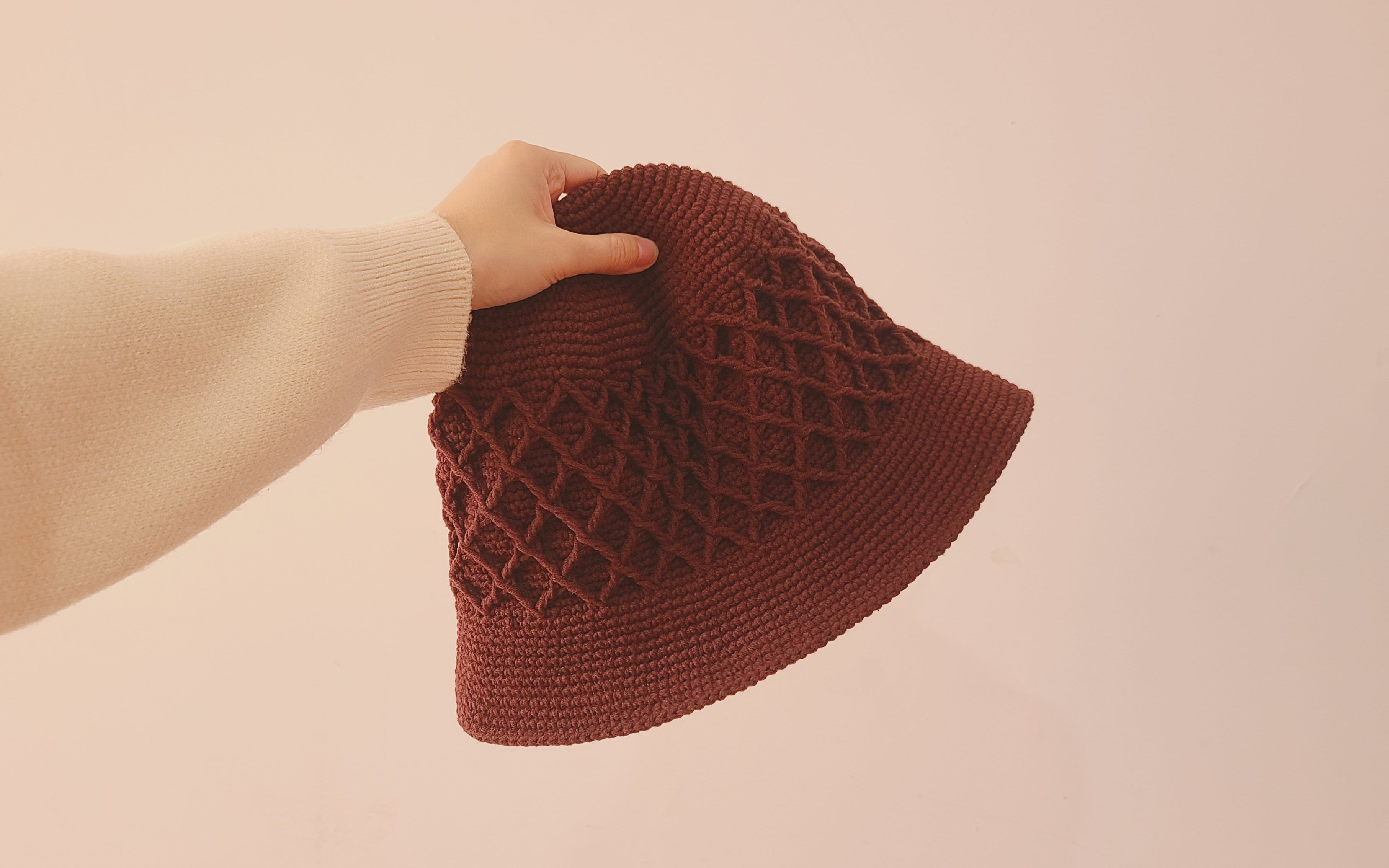 普通毛线,基础短针,就能钩织出好看实用的渔夫帽-林一一and林布布