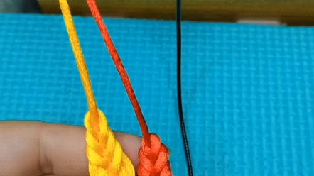 卫衣绳子琵琶结打法