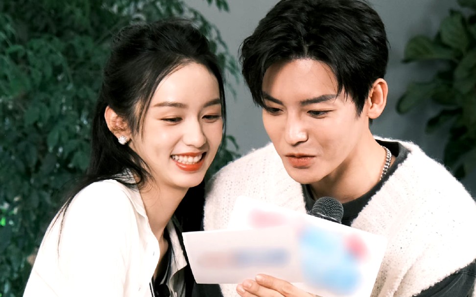 【采访】侯明昊周也新采访