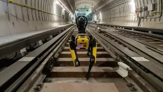 【双语 波士顿动力】Spot机器人检查巴黎地铁交通基础设施 - Spot Inspects Transportation Infrastructure