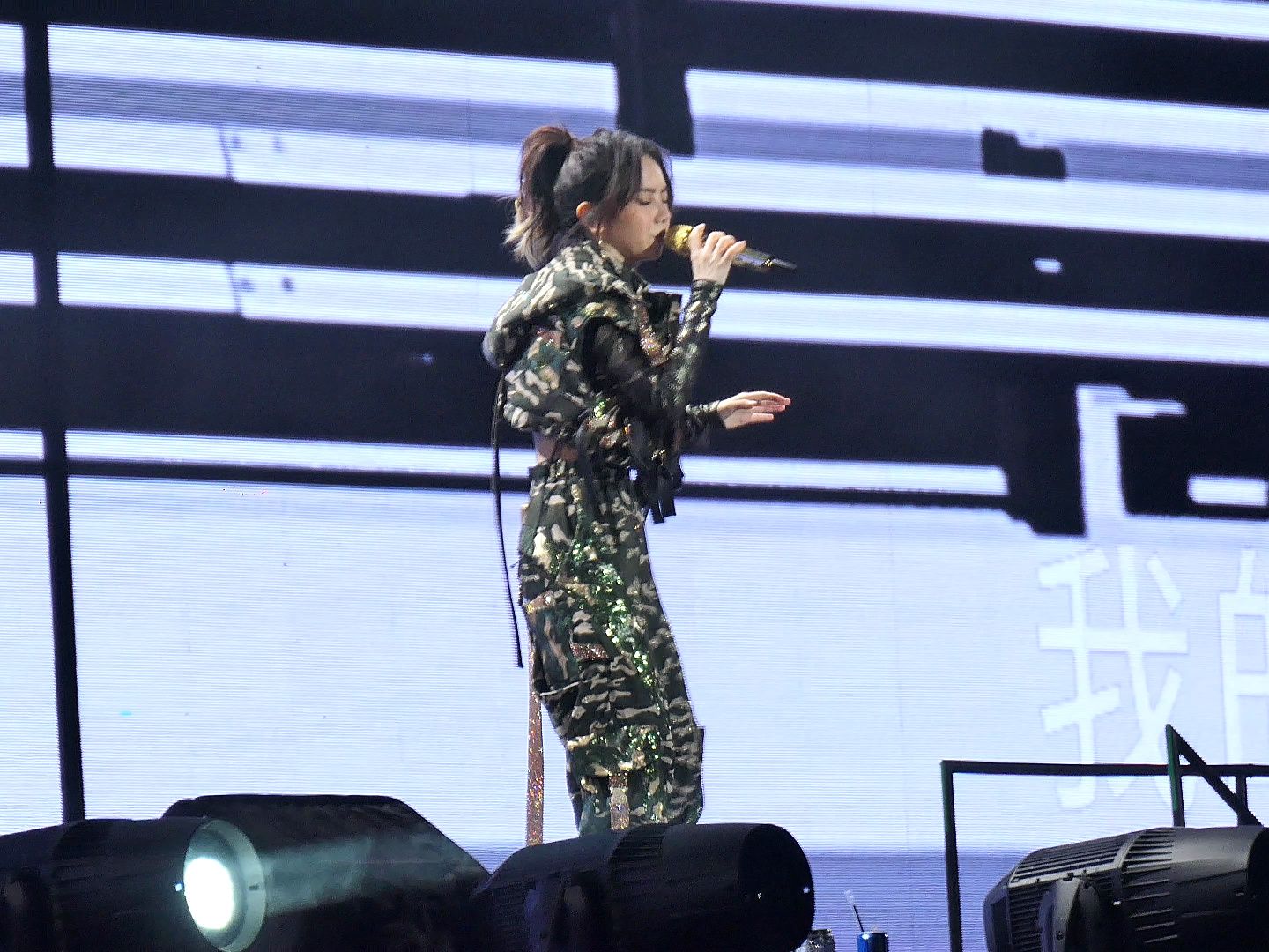 【邓紫棋2023广州演唱会 fly away】