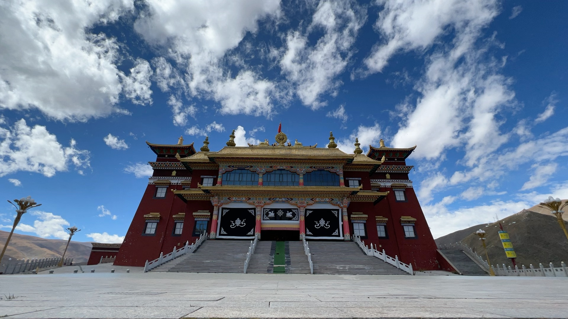 青海玉树藏族自治州,结古寺.