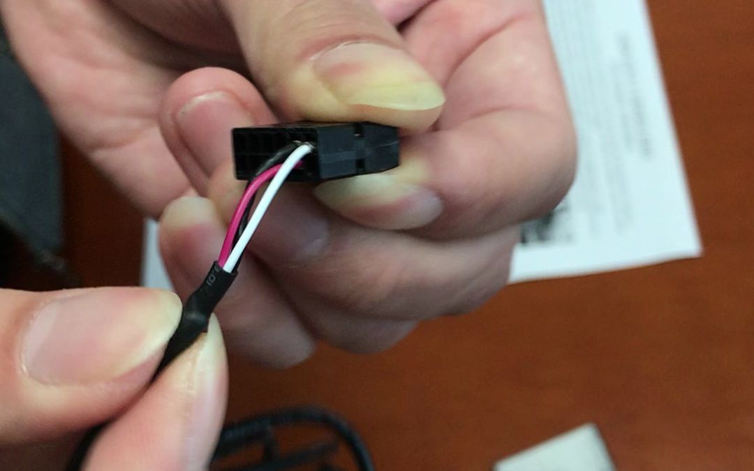 how to connect wires for aux activator of bmw 5 series e60 2006