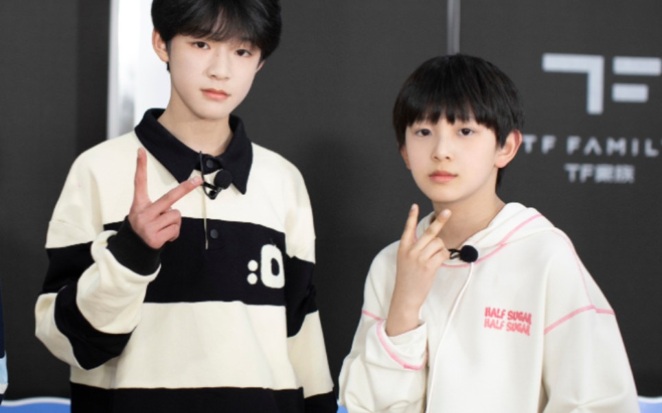 [熙铭]两个宝宝好可爱呀