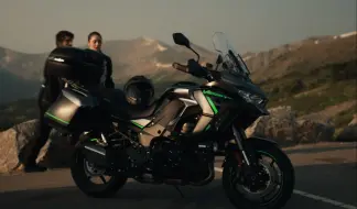 Скачать видео: Kawasaki川崎新款Versys1100震撼发布