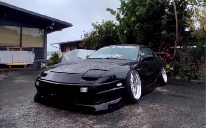 jdm的荣光尼桑240sx but姿态