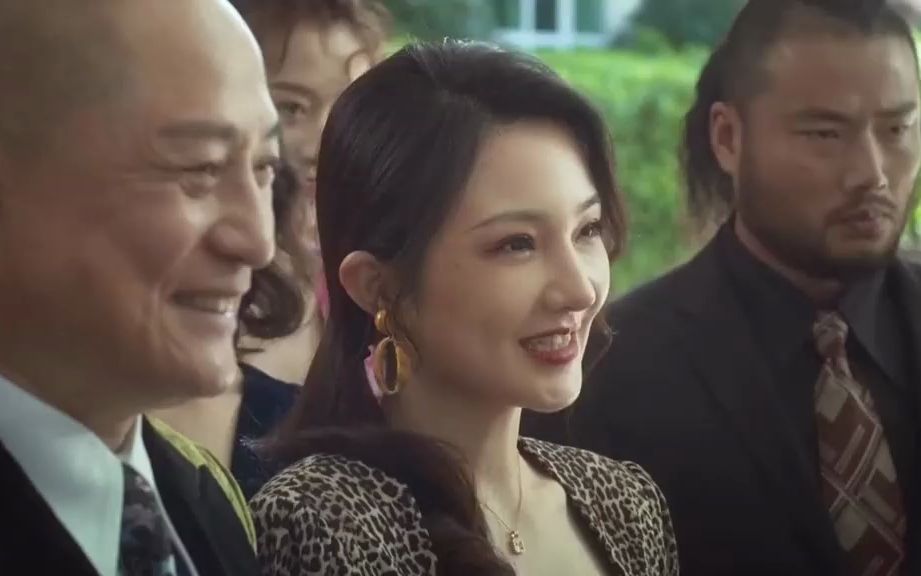 个冒牌货,真是赔了夫人又折兵"电影老板娘2无间潜行徐冬冬老板娘2绝了