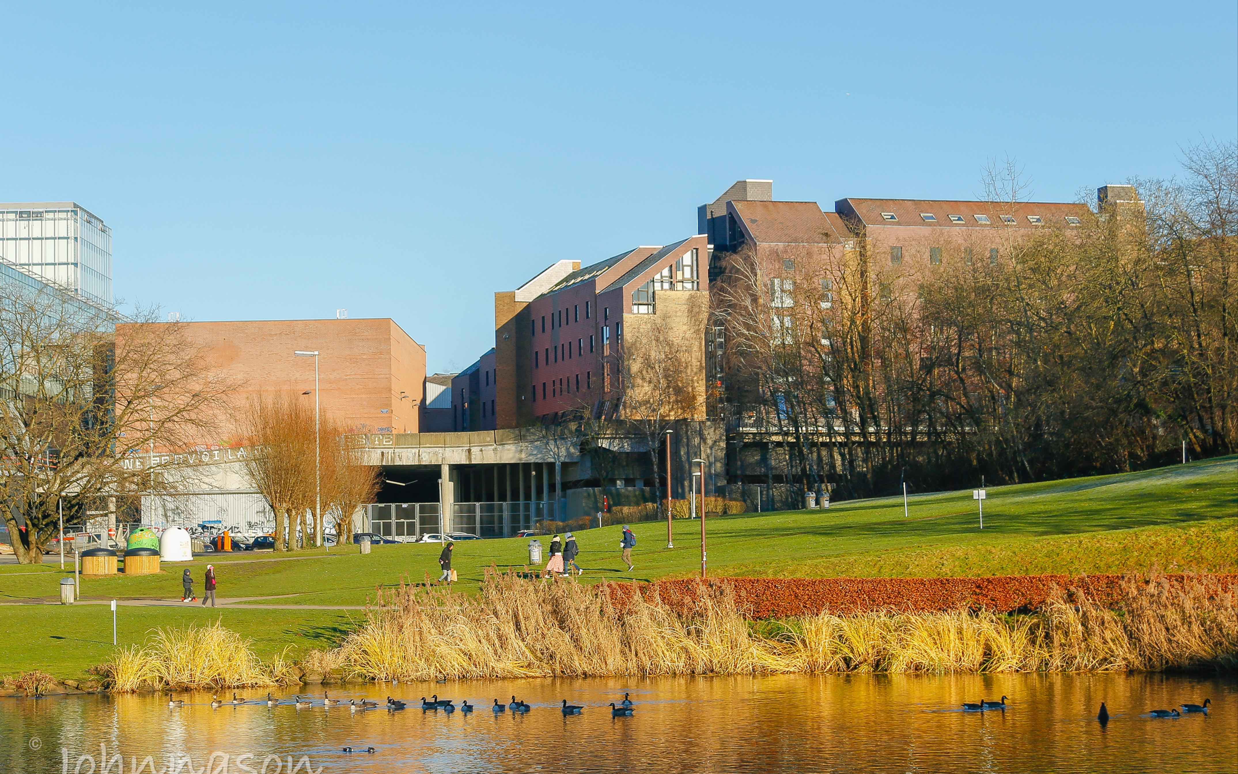 工作日的欧洲大学城-比利时新鲁汶20220223